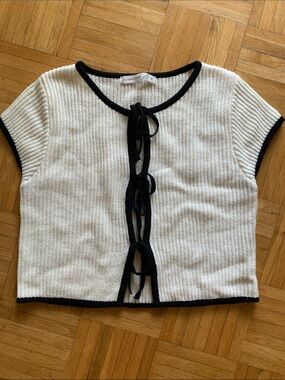 Altar’d State Tie-Front Short Sleeve Knit Cardigan NWOT Girls Size Medium